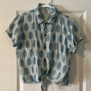 Fatherly short sleeve tie button down